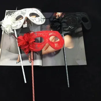 10 adet Dantel Çiçek El Maskesi Venedik Prenses Masquerade Bir Sopa Kadın Kızlar Parti Sahne Cosplay Doğum Günü