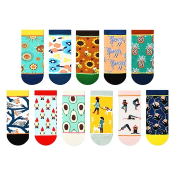 1Pairs İlkbahar Yaz Pamuk Çorap Kadın Avokado Çilek Nakış Nefes Komik Çorap Harajuku Okul Kız Ayak Bileği Çorap
