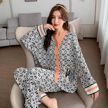 Yeni Sonbahar kadın Pijama Moda Yılan Derisi Baskı Pijama İpek Gibi Kıyafeti Rahat V Yaka Gecelik Pijama Femme